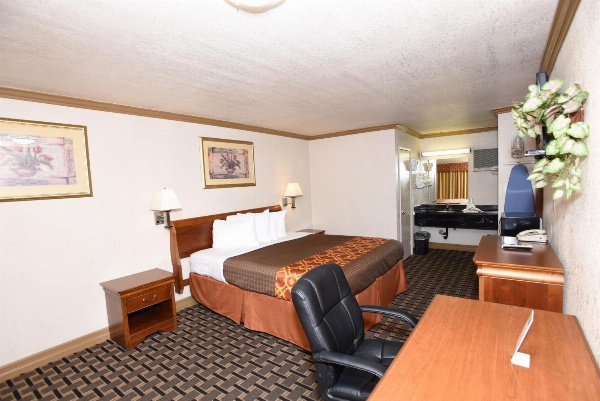 Best Budget Inn Anaheim image 2